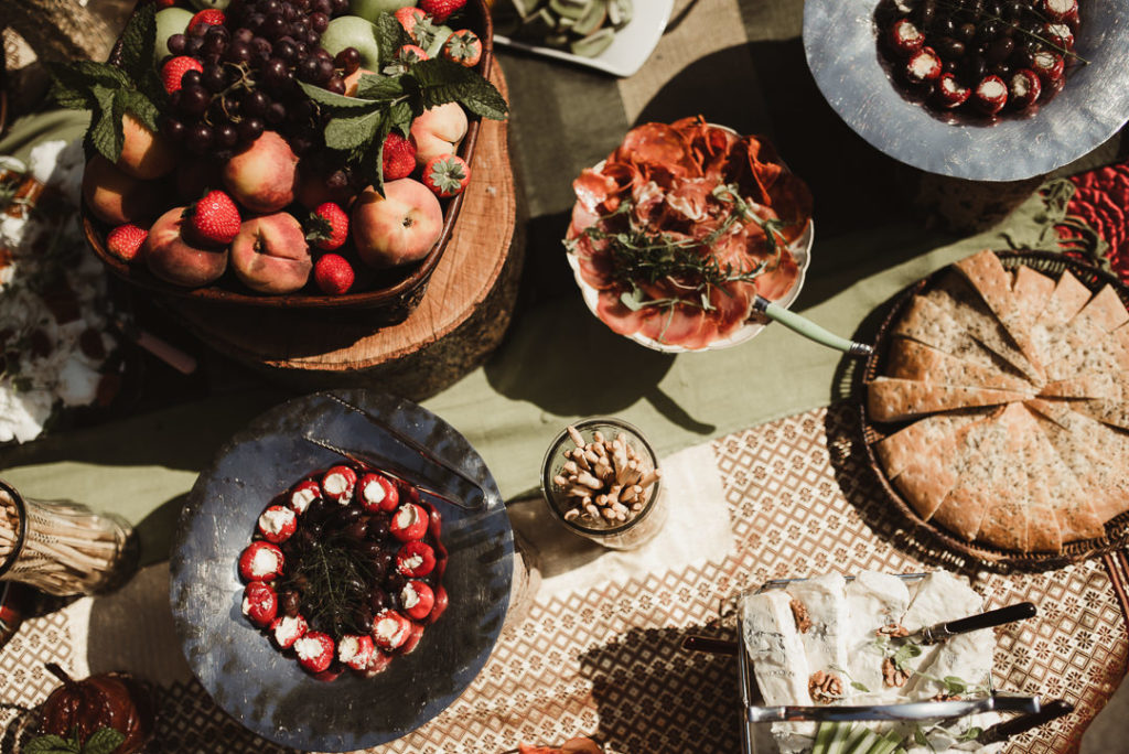 wedding picnic, wedding grazing tables