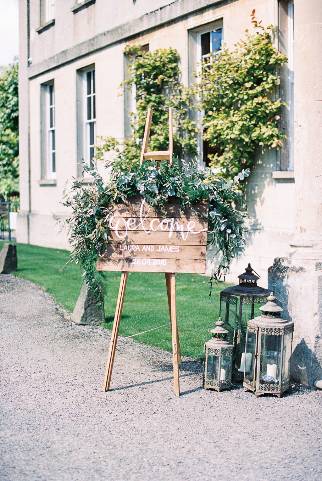 wedding welcome sign