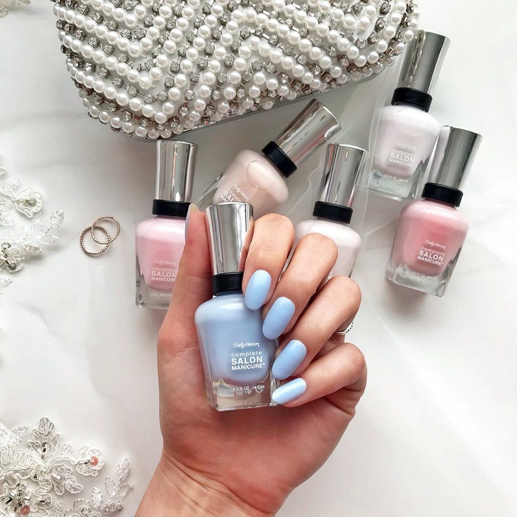 15 Summer Wedding Nails Ideas and Inspiration | see them all on One Fab Day