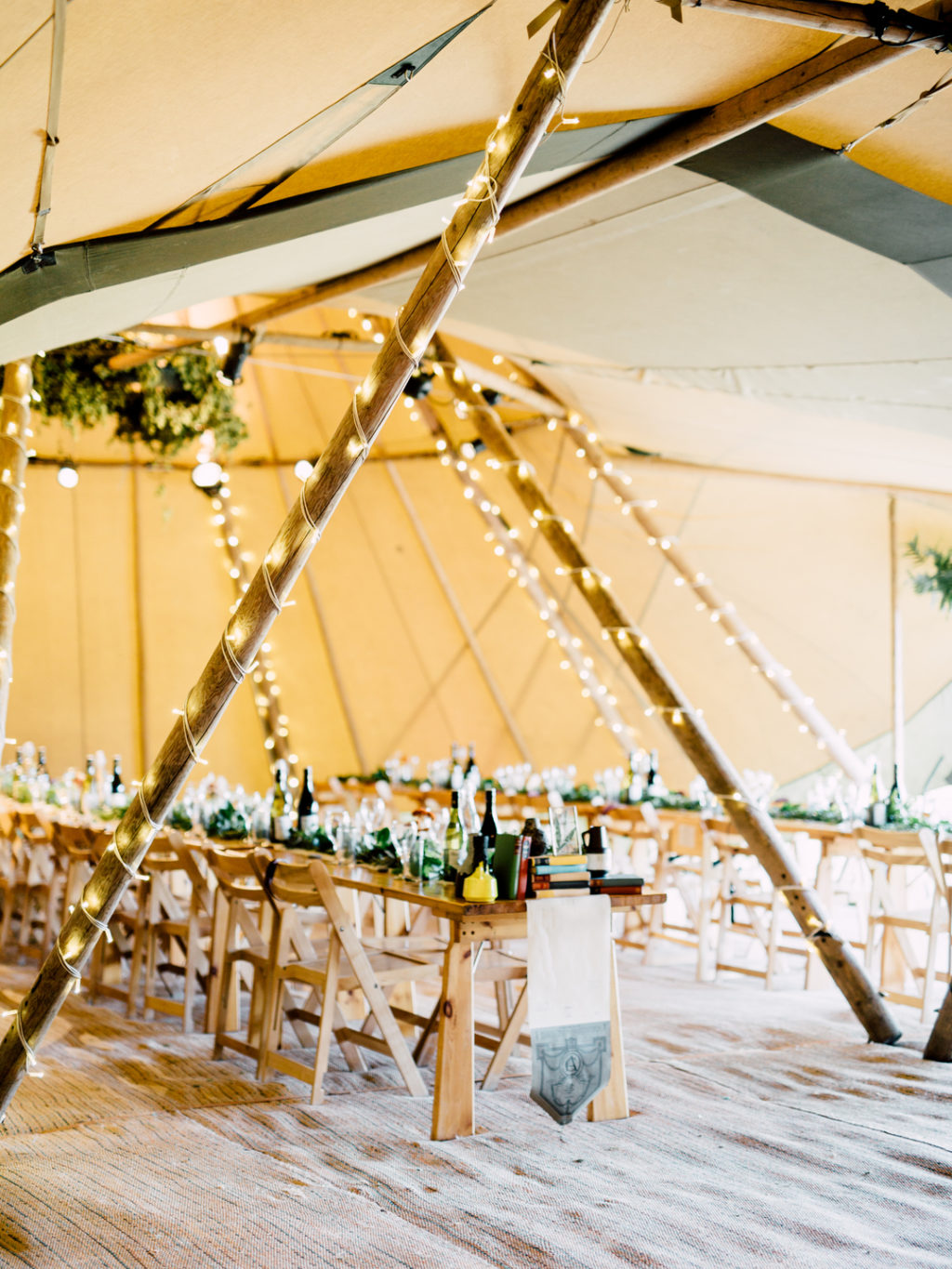 wedding tipi, wedding tipi decoration, rustic wedding decor, autumnal wedding decor