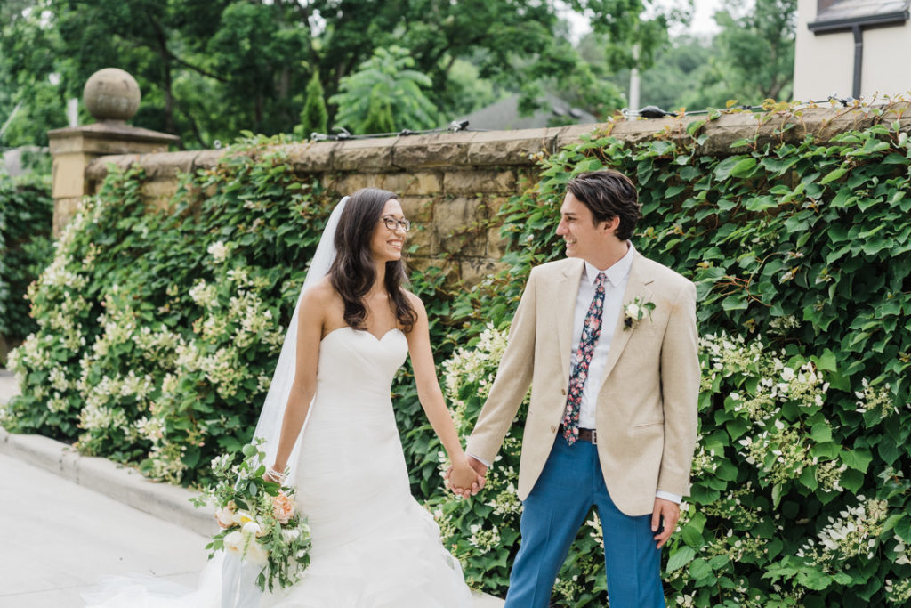 Granville Inn wedding, garden party wedding by Julia Simmons Photography (88)