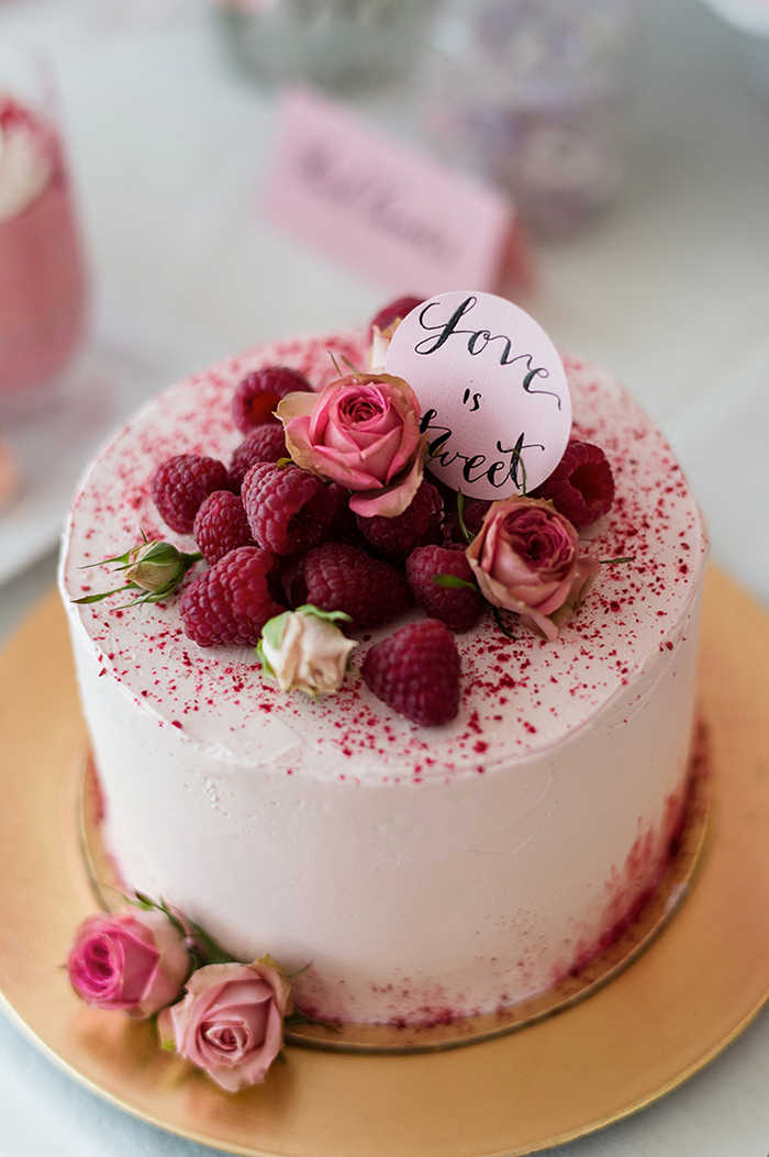 Summer Berry Wedding Cakes | One Fab Day