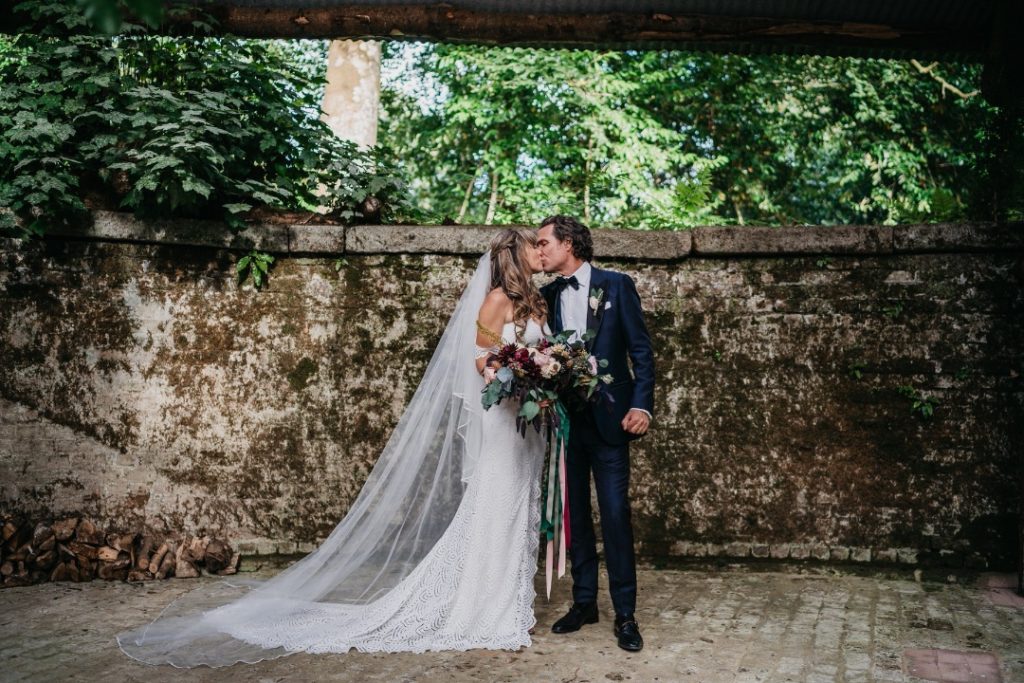 Grace Loves Lace wedding dress, Elegant Lisnavagh House wedding by Moat Hill Photography (4)