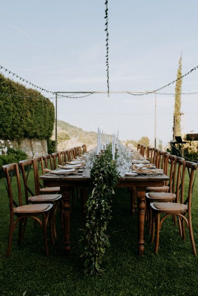 Casale Pasquinelli wedding, destination wedding in Italy, destination wedding in Tuscany, destination wedding, boho destination wedding, boho wedding, outdoor wedding, outdoor dining table