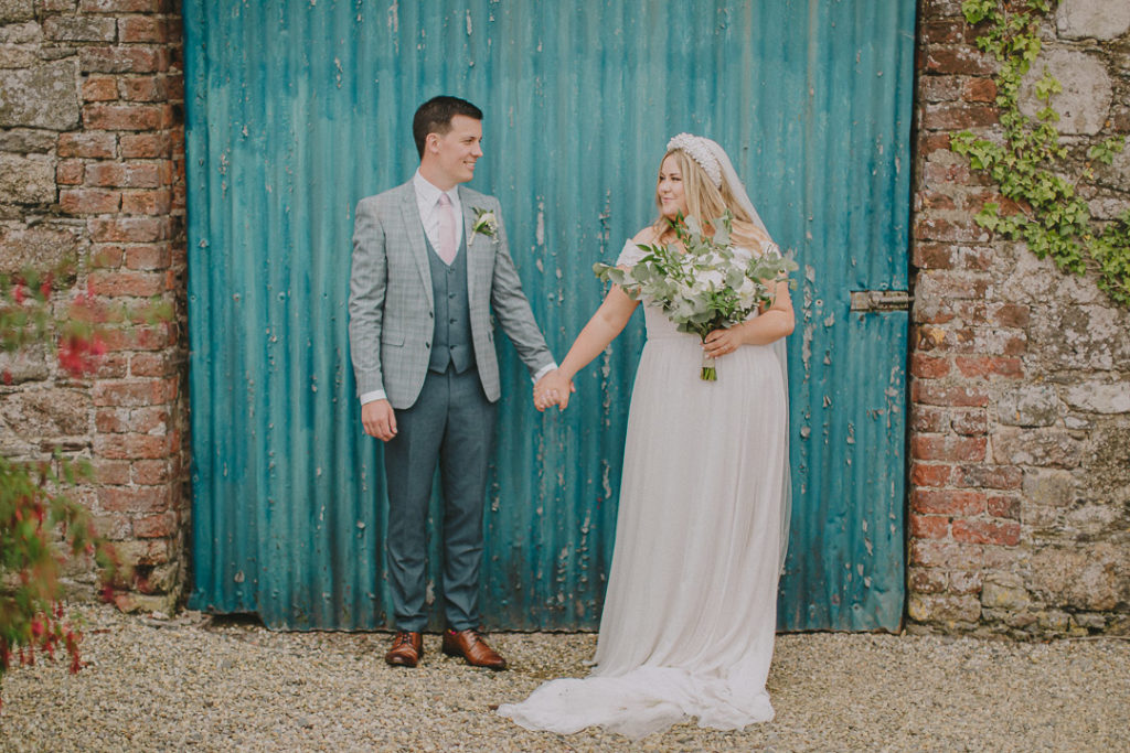 wedding dress ideas, wedding headpiece, bridal headpiece, oversized wedding bouquet, sustainable wedding bouquet, seasonal wedding bouquet summer wedding flowers, Marquee wedding at home Irish backyard wedding by Primalux Photography (37)