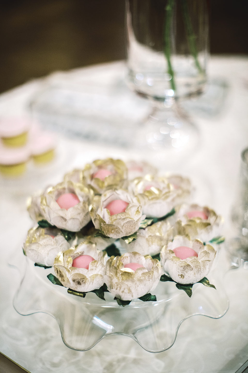 pink wedding cake table