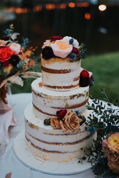 Fall & Autumn Wedding Cakes | See them all on One Fab Day