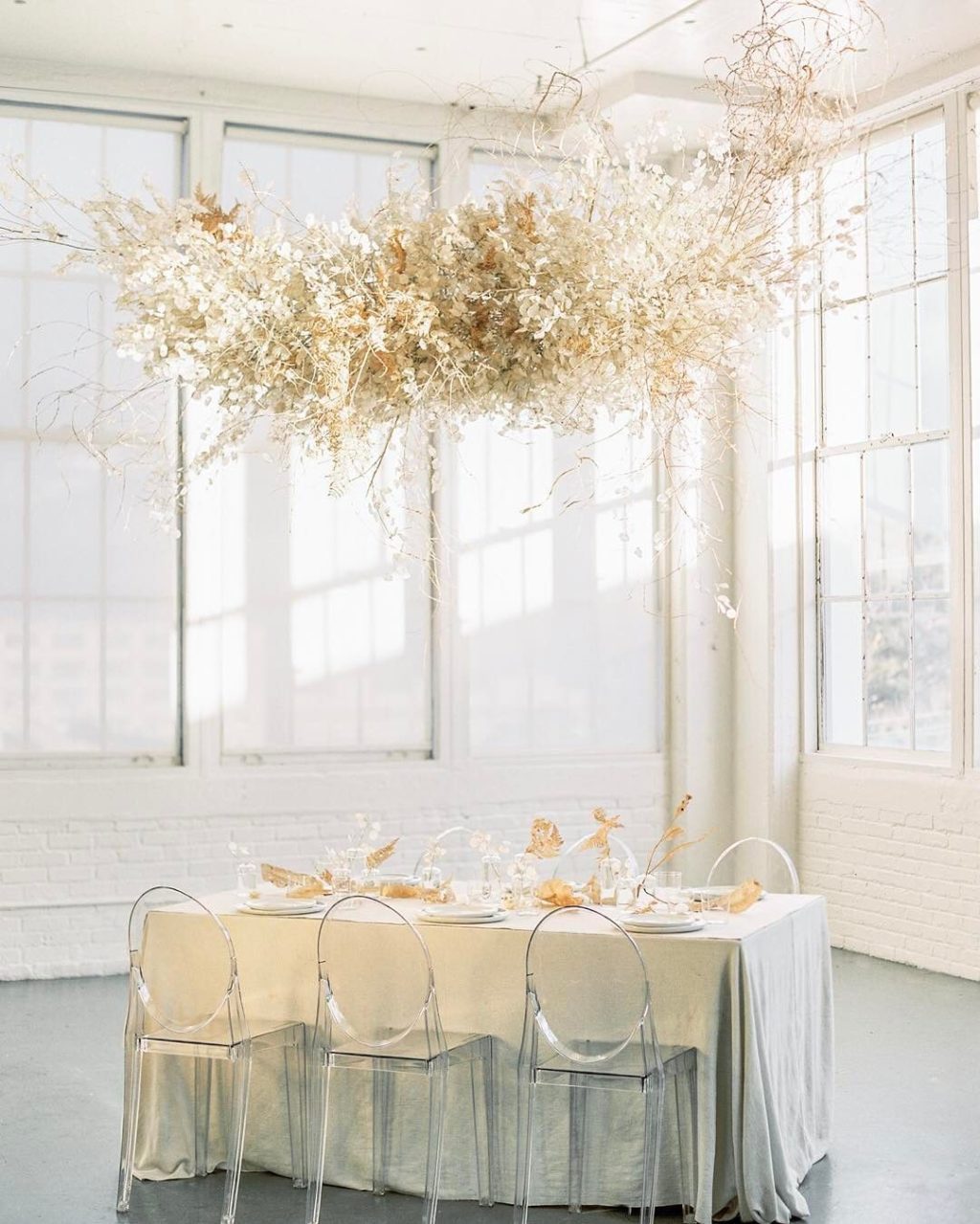 Trend Alert! Flower Cloud Wedding Ideas | One Fab Day