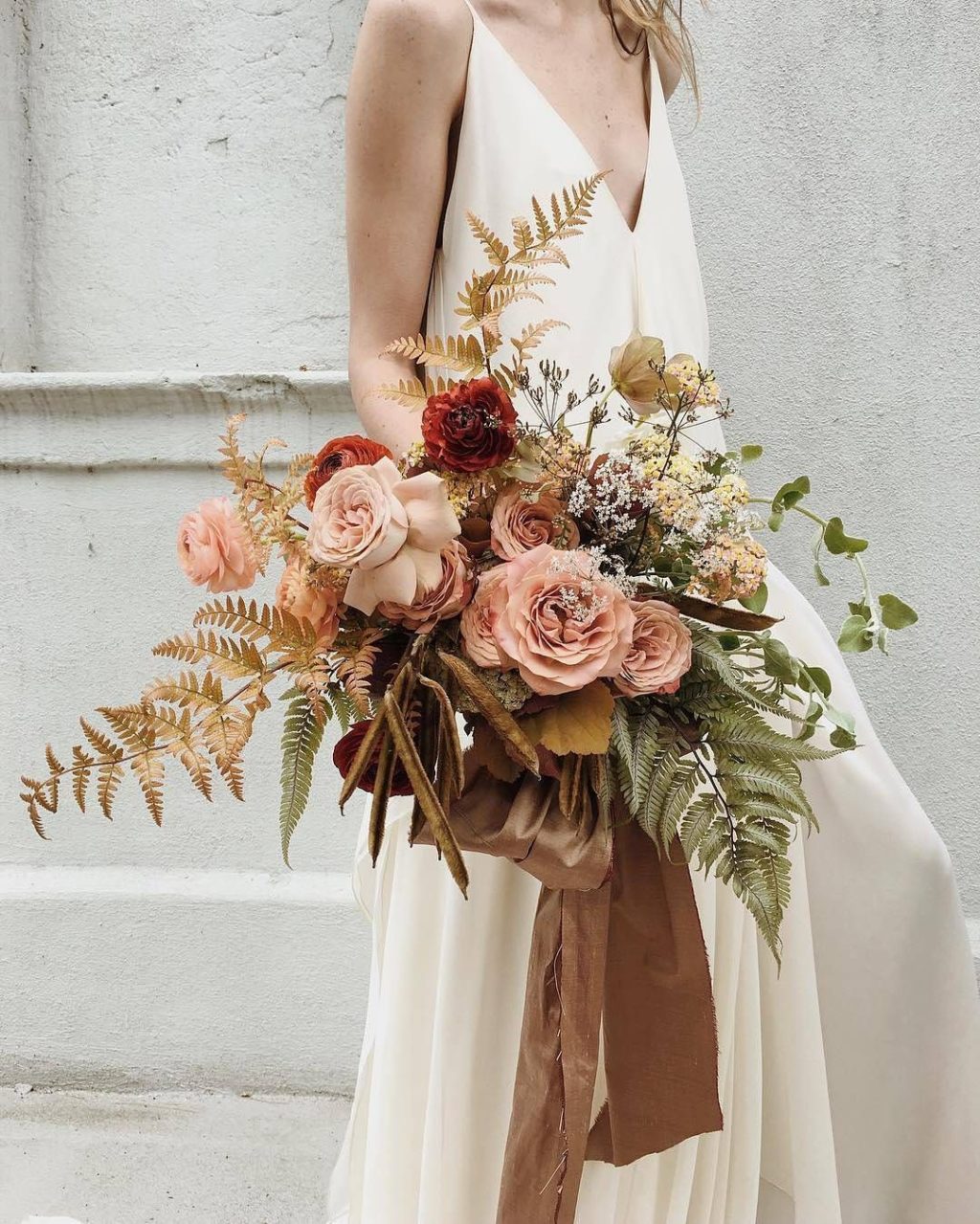 Guide to Autumn Wedding Flowers | One Fab Day