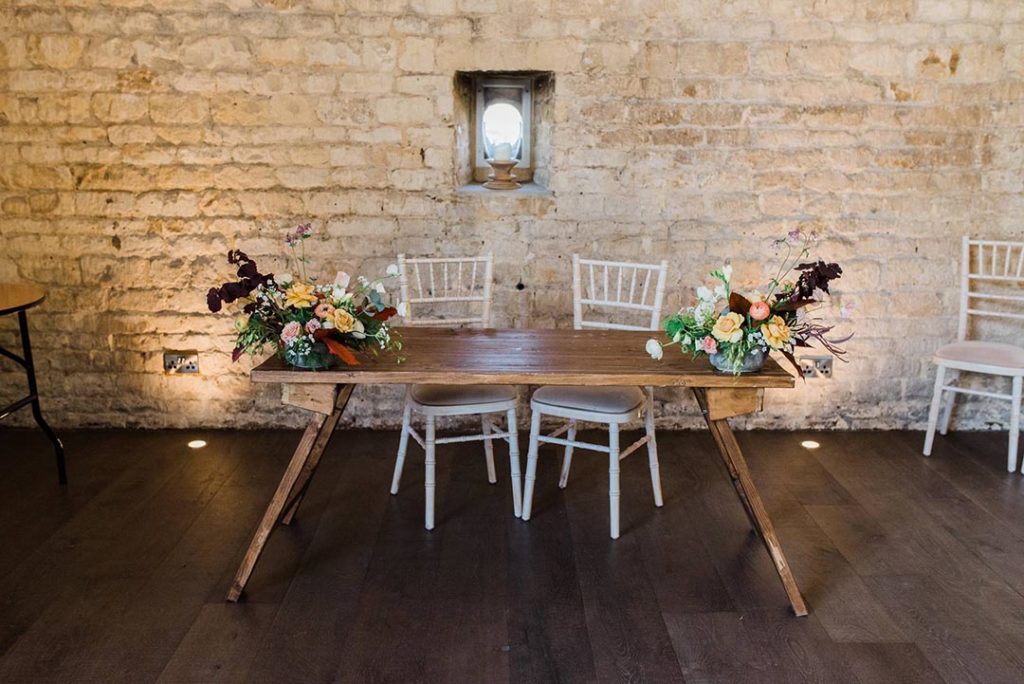 Lapstone Barn wedding