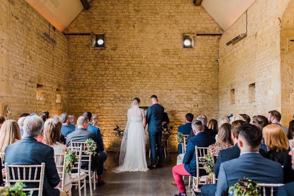 Lapstone Barn wedding