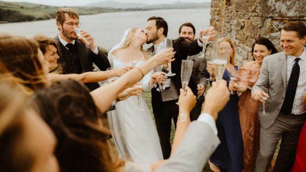 Destination wedding in Dingle, romantic elopement in Ireland, outdoor wedding in Ireland, cliffside wedding ceremony in Ireland Kerry