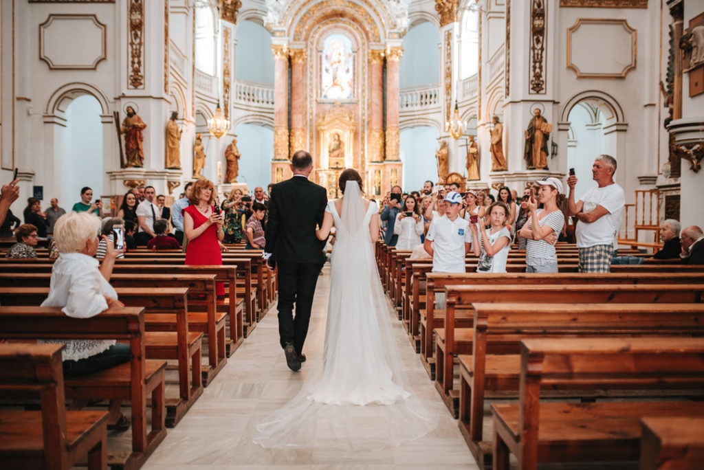 church wedding in Spain, Destination wedding in Spain, destination wedding in Alicante, Parroquia de Nuestra Senora del Consuelo wedding