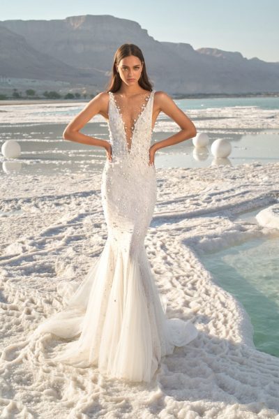 Fields of Pearls: Lee Petra Grebenau Wedding Dresses 2020