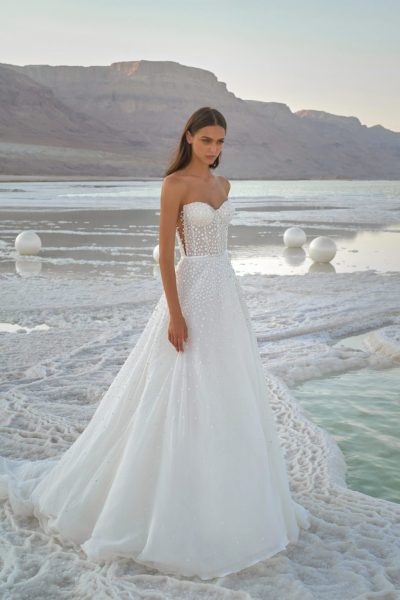 Fields of Pearls: Lee Petra Grebenau Wedding Dresses 2020