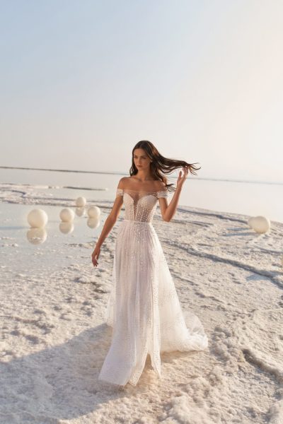 Fields of Pearls: Lee Petra Grebenau Wedding Dresses 2020