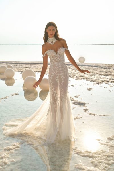 Fields of Pearls: Lee Petra Grebenau Wedding Dresses 2020