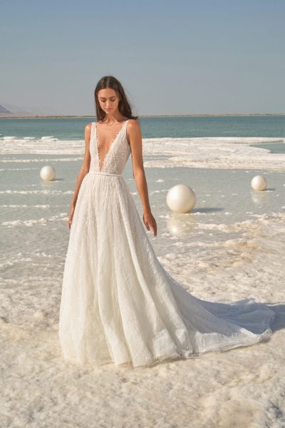 Fields of Pearls: Lee Petra Grebenau Wedding Dresses 2020