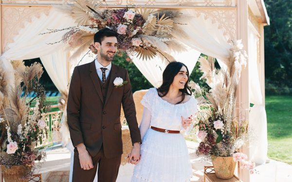 The Castle Inn wedding, alternative vintage wedding by Kathryn Taylor Photography (39)