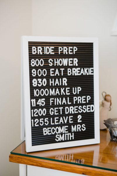 wedding morning schedule, getting ready timeline weddings