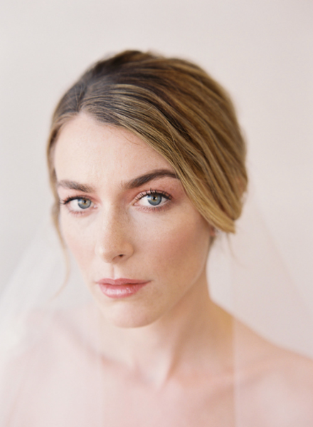 Natural wedding makeup, makeup by Smash Beauty Bar, photo by Sara Corona