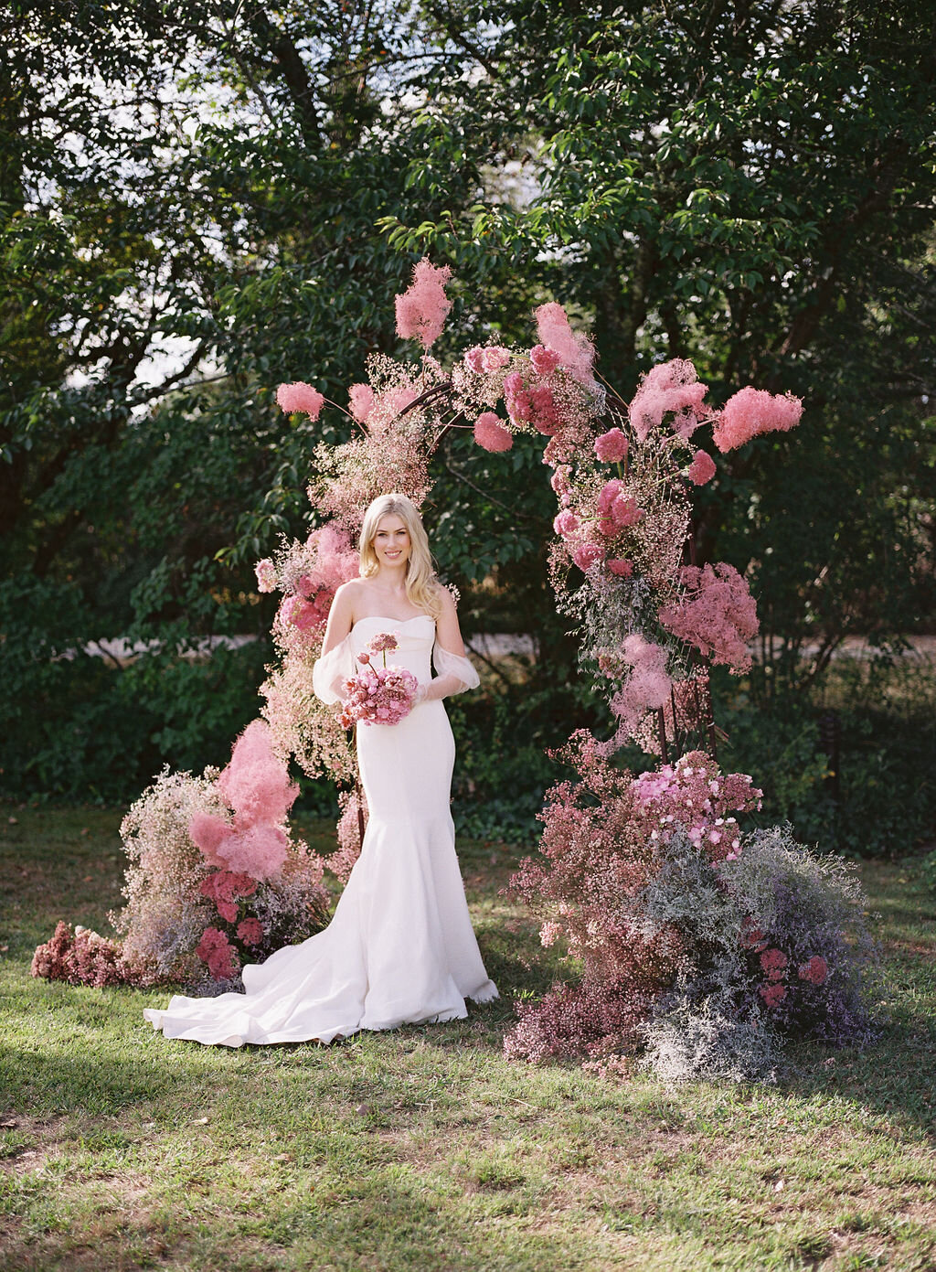 Smoke bush wedding inspiration, smoke bush wedding ideas | One Fab Day