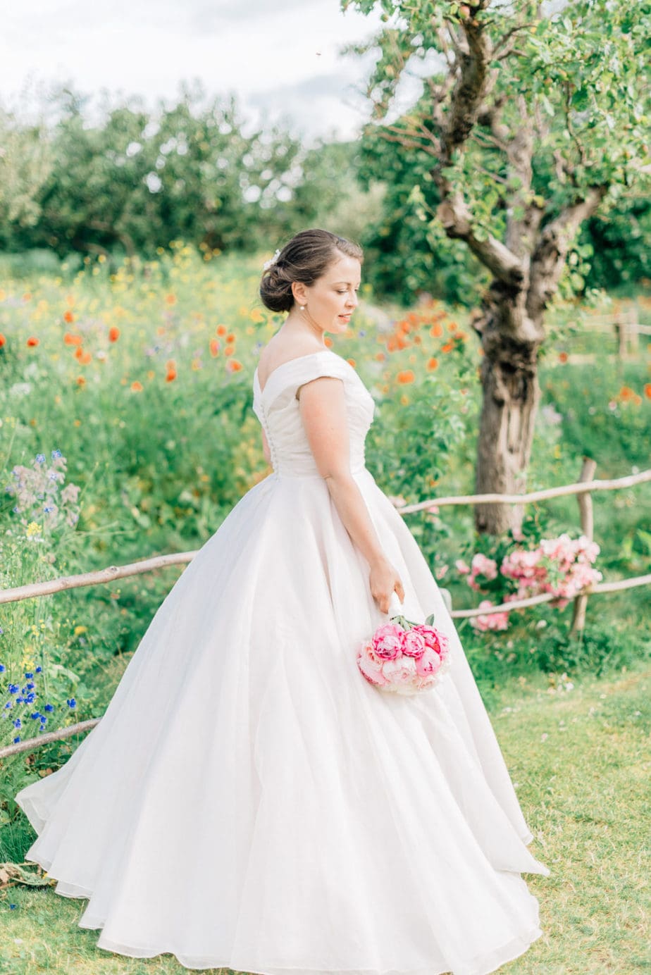 Elegant Summer Celebration at Airfield Estate | One Fab Day