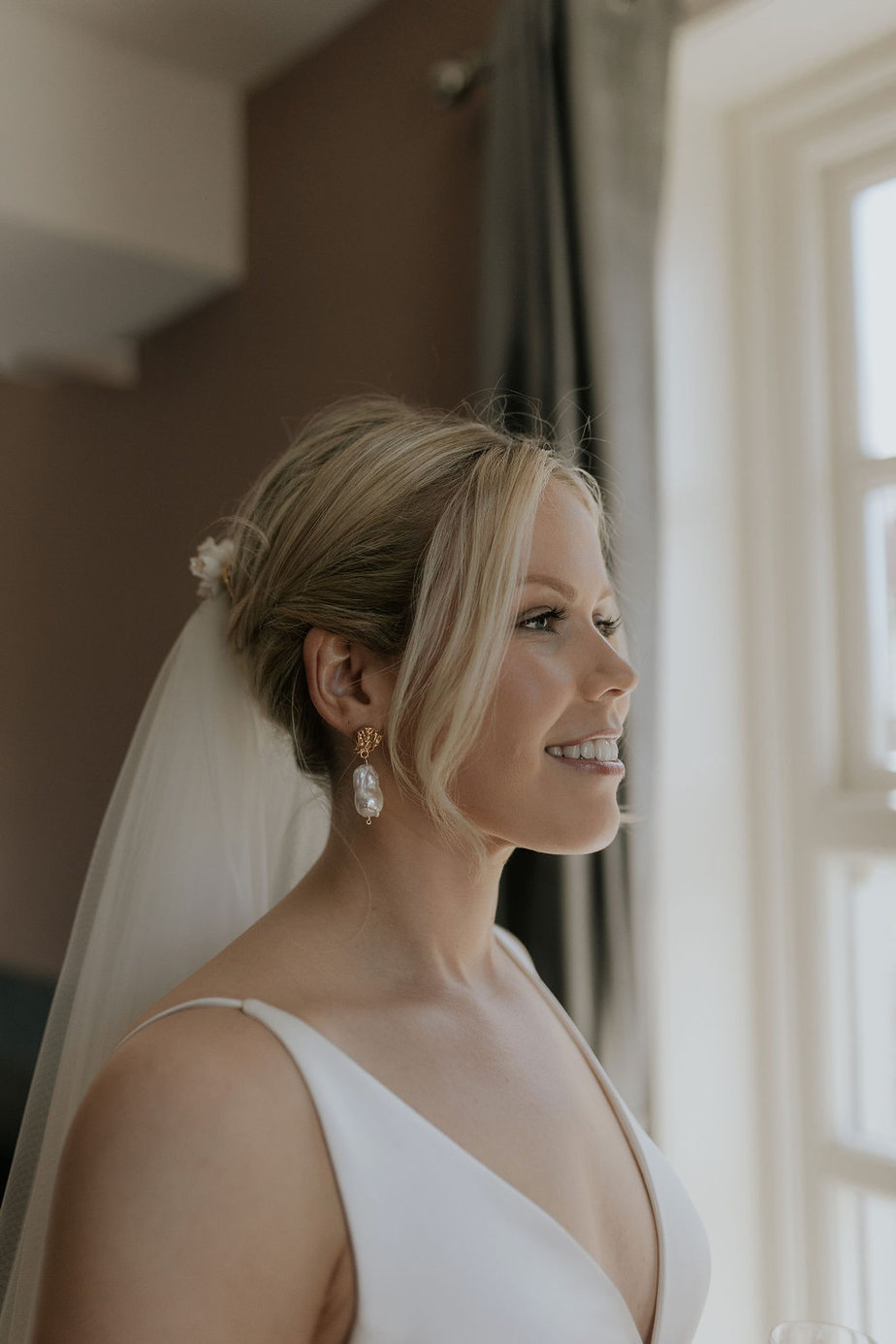 Timeless and Elegant Bridal Up Styles | One Fab Day