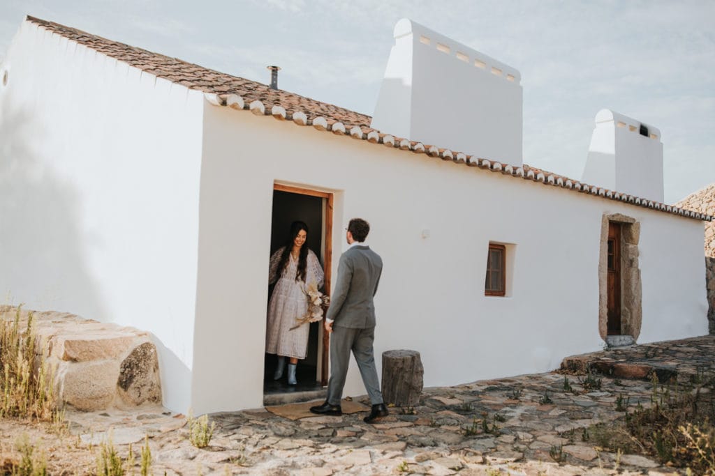 Stylish Portugal elopement by Hugo Coelho Fotografia