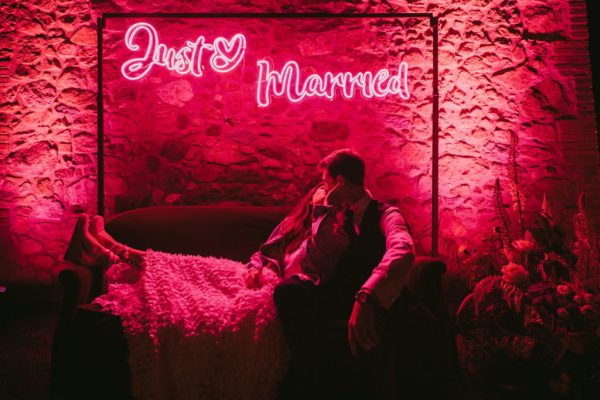 Neon Wedding Signage ideas and inspiration | onefabday-com.go-vip.net