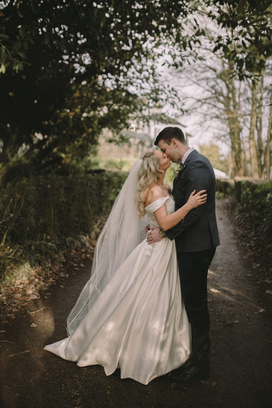 Ashley Park House wedding by Syona Photography | One Fab Day