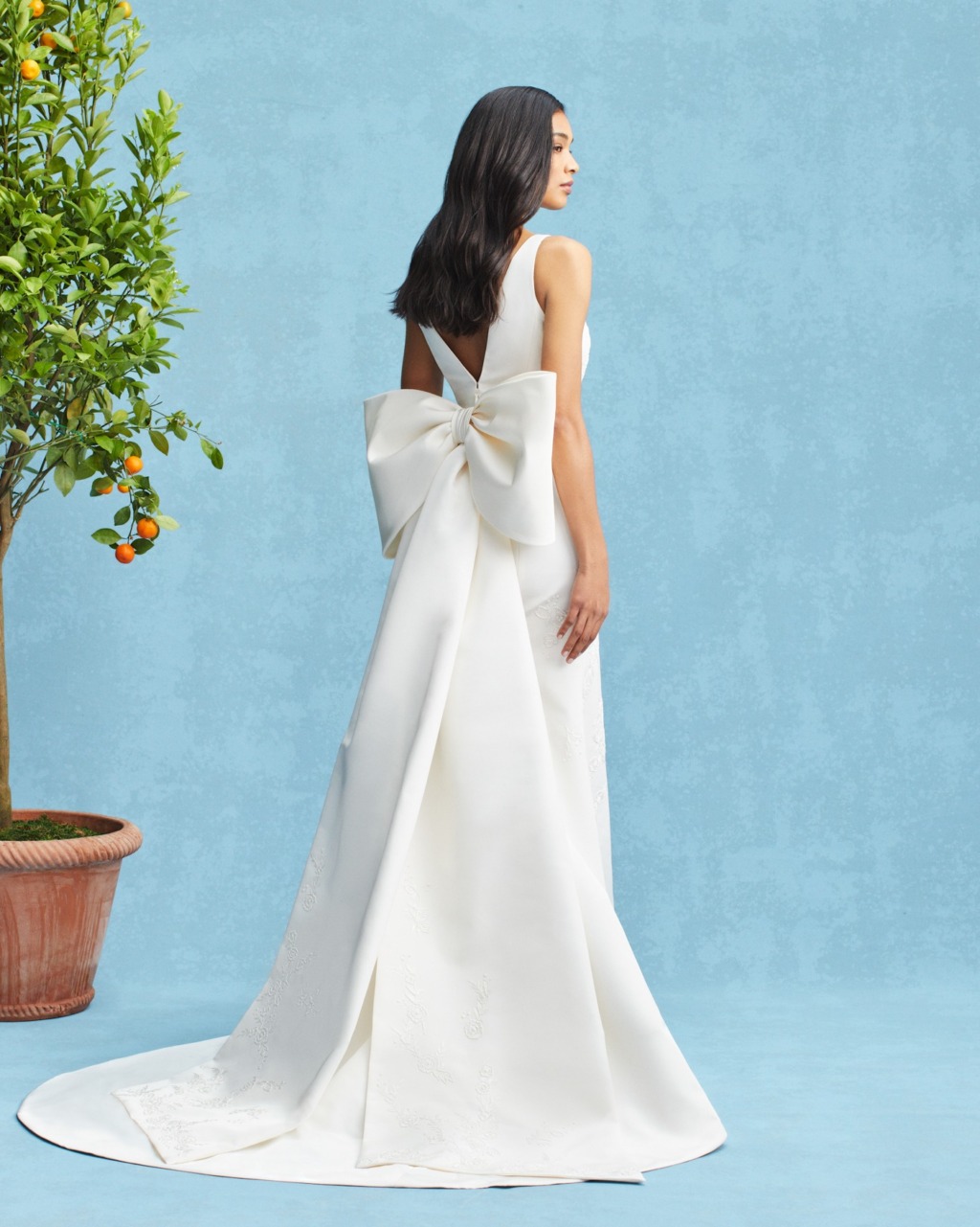 Bow Wedding Dresses | One Fab Day