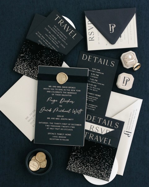 Christmas and Winter Wedding Stationery Inspiration, winter wedding ideas, winter wedding invites, winter wedding stationery