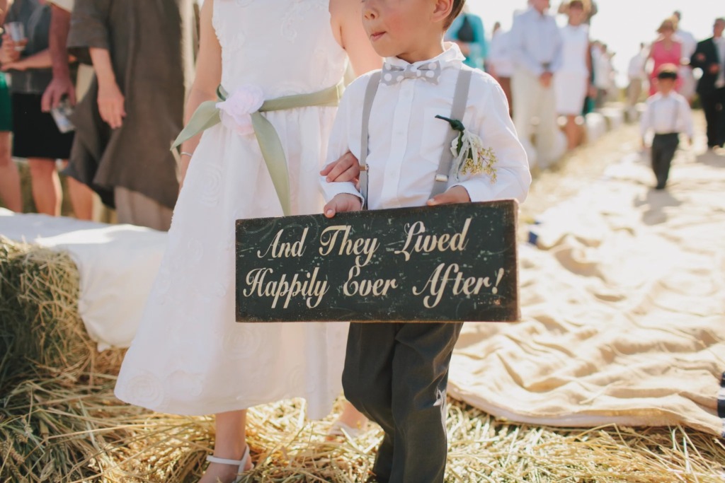 The Best Wedding Signs for Kids