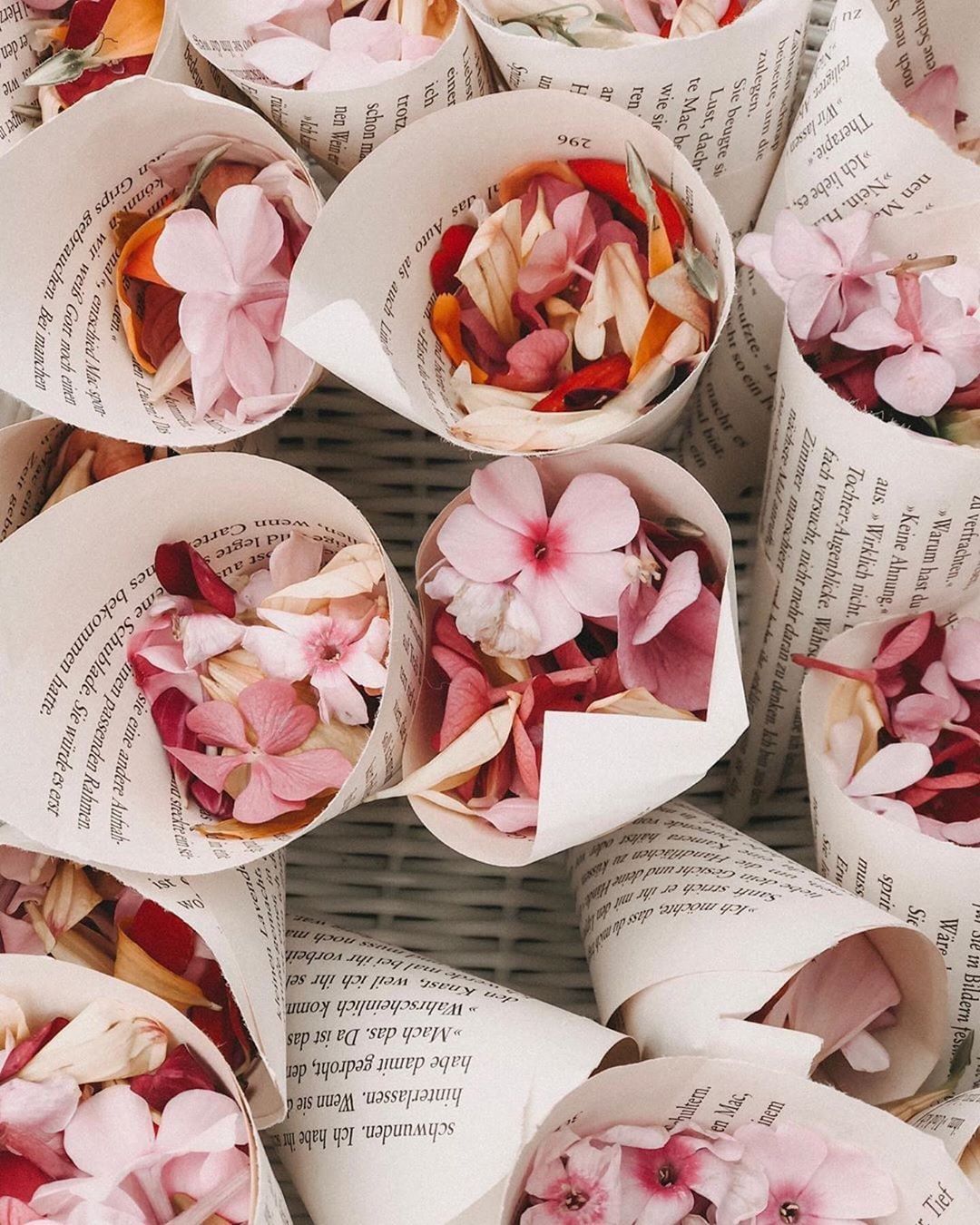 Flower Petal Confetti | Sustainable Confetti Alternatives | onefabday.com