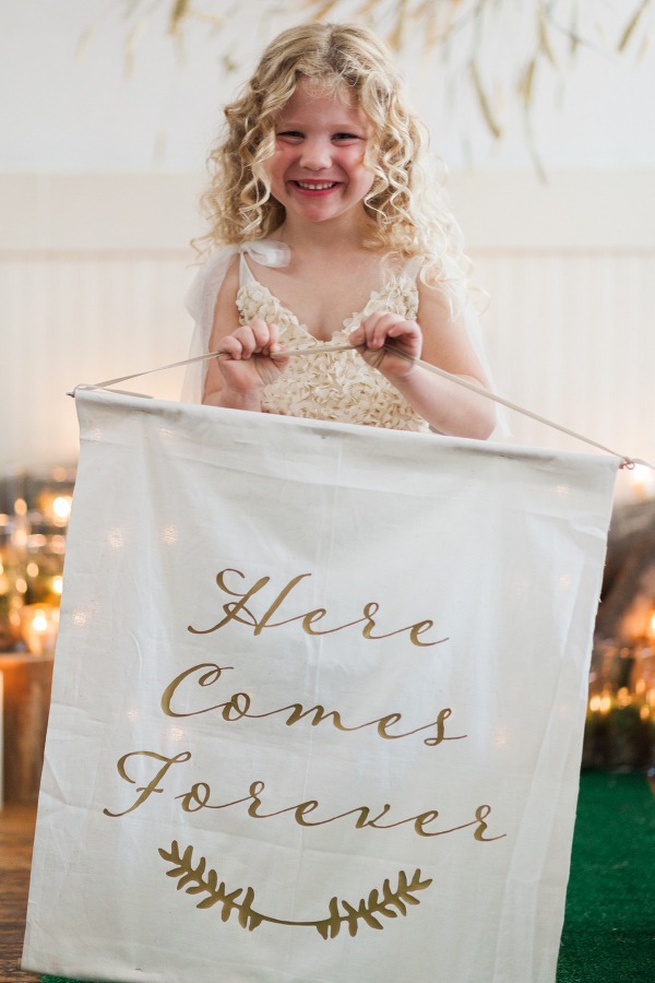 The Best Wedding Signs for Kids