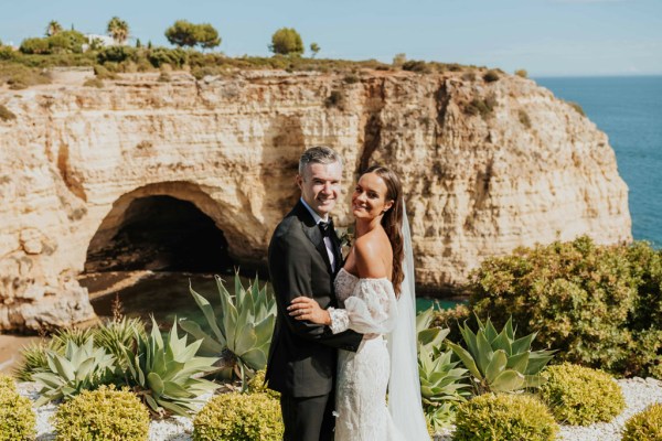 bride and groom portugal wedding