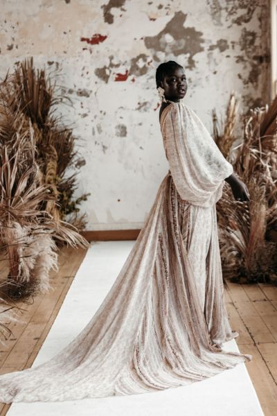 Rue de Seine Wave Rider Bridal Collection 2022 (Dress: Kai)