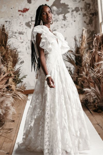 Rue de Seine Wave Rider Bridal Collection 2022 (Dress: Noah)