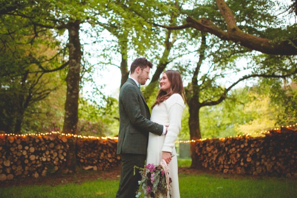 Juniper Barn Photography real weddings bride groom exterior shot flowers