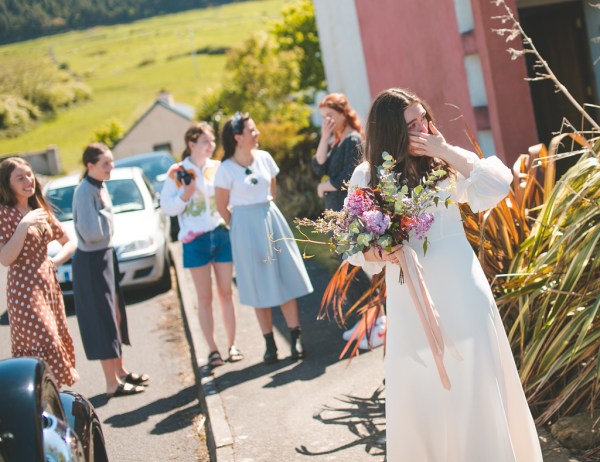 Juniper Barn Photography real weddings bride wedding friends