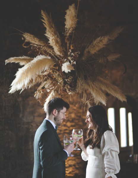 Juniper Barn Photography real weddings bride groom ceremony flowers cheers gin