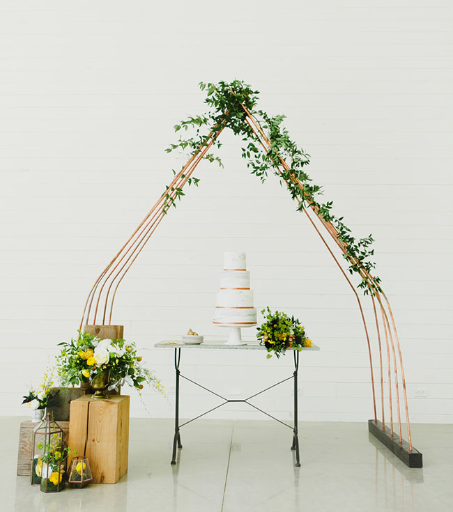 The Hottest Wedding Cake Trend: Cake Arches! see more on onefabday.com