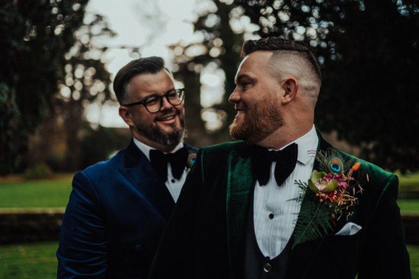 groom and groom wedding