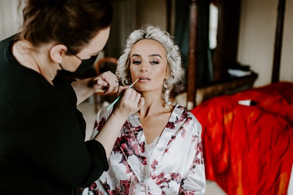 bride make up artist