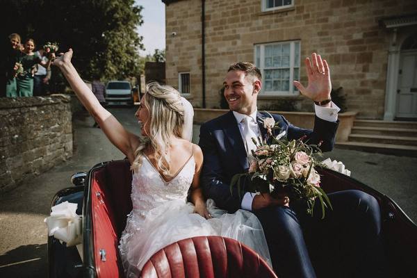 bride and groom wedding car