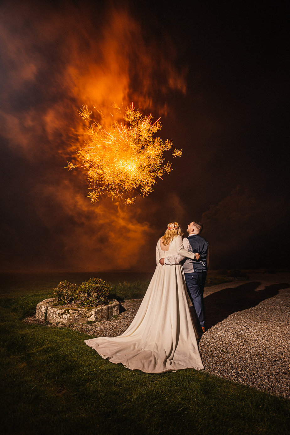 Where to Hire Wedding Fireworks | Find out more on Onefabday.com