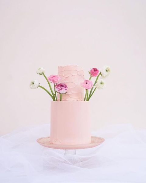 Seriously Gorgeous Spring Wedding Cakes You'll Love | see them all on onefabday-com.go-vip.net