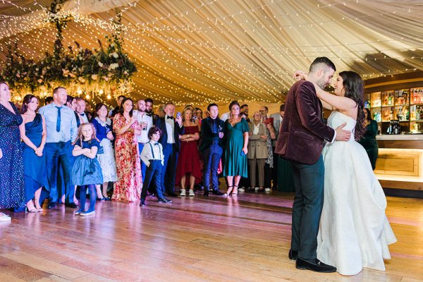 first dance bride and groom