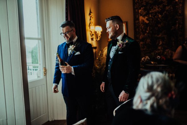 groom and groom